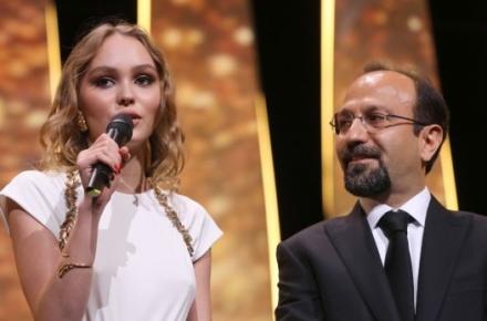 اصغر فرهادی رسما جشنواره کن ۲۰۱۷ را افتتاح کرد (+عکس)