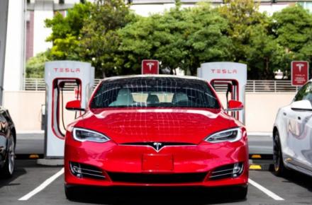 خودروهای برقی تسلا