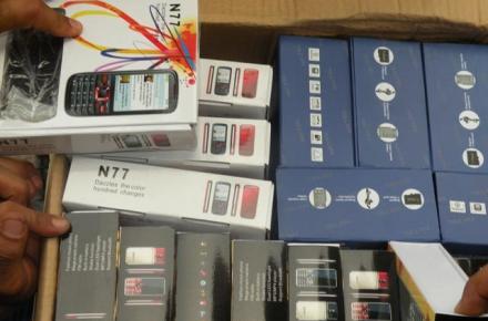 سلامت گوشی های قاچاق اندازه گیری نمی شود