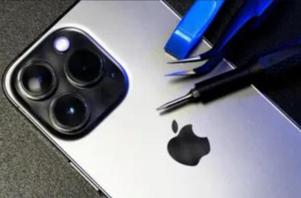 امکان خودتعمیری دستگاه‌ها توسط کاربران آیفون میسر می‌شود