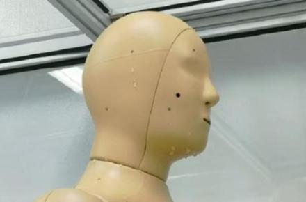 آزمایش «روباتیک» در آب و هوای سخت؛ مقابله روبات‌ها با موج گرما