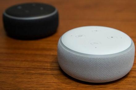 آموزش دستیار صوتی آمازون برای کمک به نابینایان