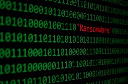 باج‌گیری ۴۲ میلیون دلاری از شرکت حقوقی با تهدید ترامپ!