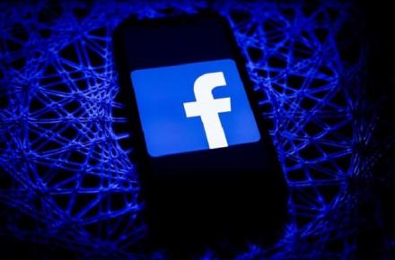 اتهام فیسبوک به تمامیت خواهی دیجیتالی