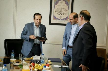 نیازمند تدوین ضوابط فعالیت‌های تبلیغاتی در حوزه‌ی فضای مجازی هستیم