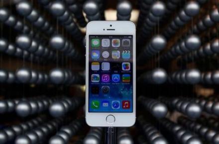 شرایط برای اجرای طرح رجیستری تلفن همراه هنوز مهیا نیست!