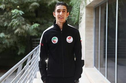 واکنش مجازی فرزان عاشورزاده به خبر مهاجرتش