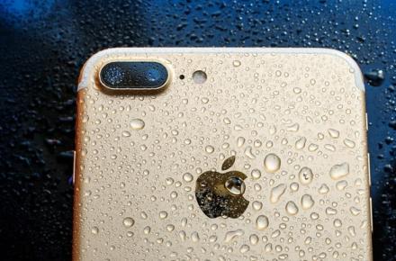 جان سخت ترین موبایل سال معرفی شد/ 48 ساعت مقاومت آیفون در اعماق اقیانوس