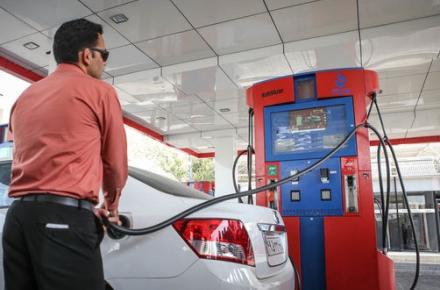 بنزین از ساعت ۲۴ فردا سهمیه بندی می‌شود؟