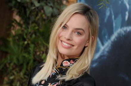 پرستاره‌ترین فیلم سال جلوی دوربین می‌رود