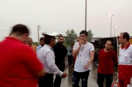 تصادف سردار آزمون با پورشه اش (عکس) 