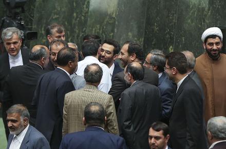 "تاجگردون" هم جوسازی علیه وزیر پیشنهادی ارتباطات را رد کرد