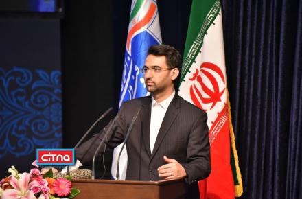 وزیر ارتباطات: با تعطیل کردن فضای مجازی مشکلات کشور حل نمی‌شود