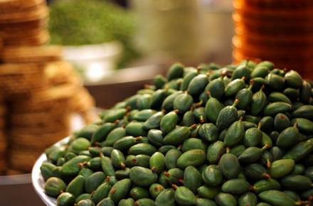 فروش چغاله بادام ۱۲۰ هزار تومانی در میادین