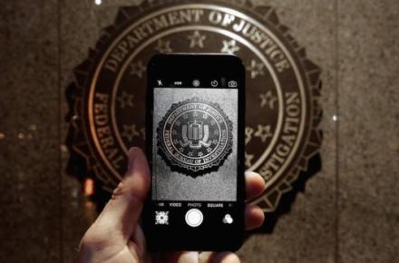 اپل امنیت آی‌فون‌ها را برای جلوگیری از دسترسی پلیس ارتقا می‌دهد