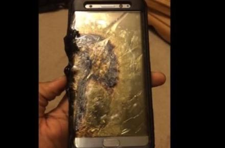 باتری‌ جدید موبایل که حاوی ماده آتش‌خاموش‌کن است