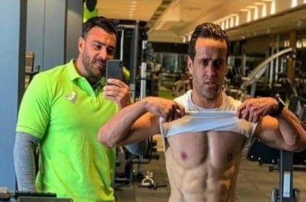 تصویری از "سیکس پک" علی کریمی در 43 سالگی