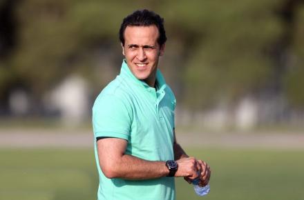 توقیف برنامه اینترنتی علی کریمی به دلیل محتوای نامناسب!