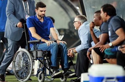 کار باشگاه استقلال شرم آور است