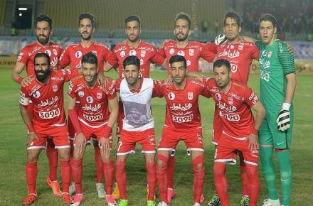 قرمزها به دنبال جذب یک مدافع خارجی(+عکس)