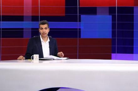 عادل فردوسی‌پور از حمید سوریان دلجویی کرد