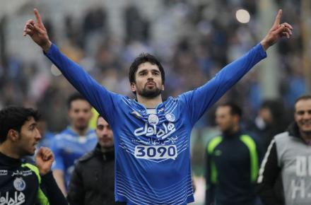 پست‌های مشترک بازیکنان استقلال