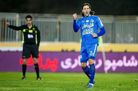 استقلال بالاخره پرونده پرو پییچ را بست