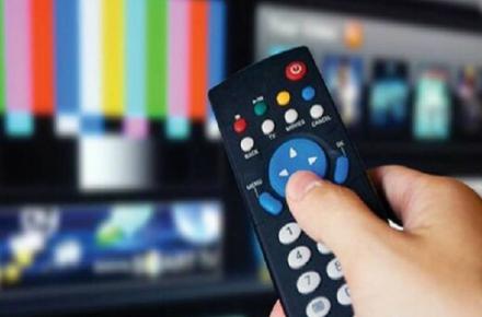 آقای صدا و سیما! 80 درصد مردم، مرده هاشان را در بهشت زهرا دفن می کنند/یک قبرستان داریم، و یک صداوسیما