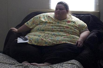 دختر 25 ساله‌ای که 240 کیلوگرم کاهش وزن داد! (+تصاویر)