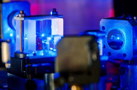 دانشمندان در یک قدمی اختراع کلاه نامرئی کننده