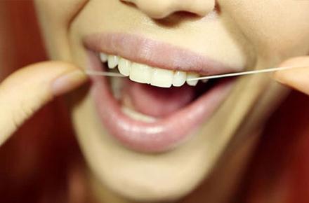 برطرف کردن جرم دندان با روش‌های طبیعی