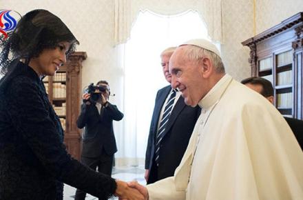 راز حجاب ملانیا ترامپ در واتیکان و بی‌حجابی‌ در عربستان (+تصاویر)