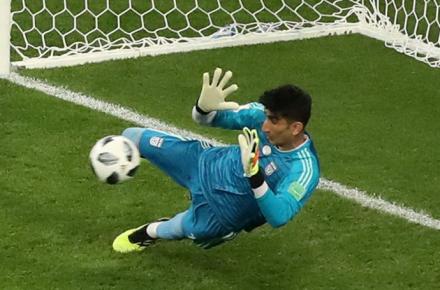 بیرانوند به واسطه‌ها: فقط برایم از لیگ برتر انگلیس پیشنهاد بیاورید!