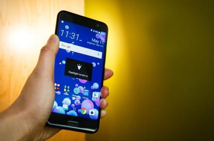 رونمایی از گوشی‌های جدید اچ تی سی