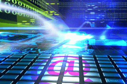 فریب دختران مدرسه‌ای و انتشار عکس های آنان در فضای مجازی 