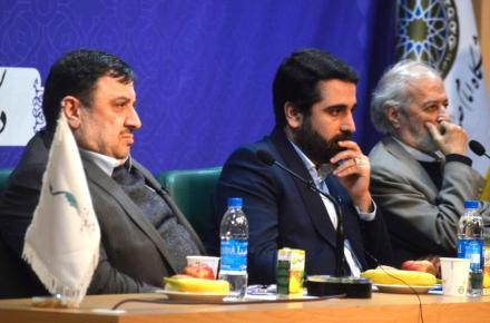  گپ و گفت دو ساعته دبیران فعلی، سابق و اسبق شورای عالی فضای مجازی با دانشجویان