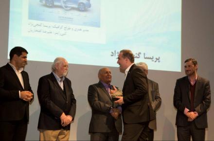 دریافت تندیس طلایی همراه اول در نخستین جایزه ملی تعالی ارتباطات بازاریابی