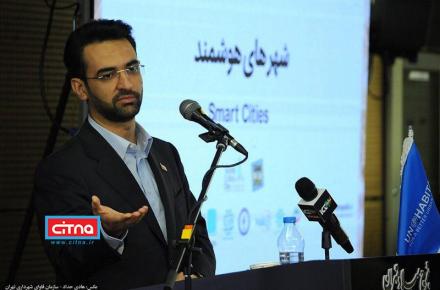 هوشمندسازی شهرها برای گروهی از مسوولان به دکور و شعار تبدیل شده است/ دسترسی گروهی خاص به داده‌های شهری باعث ایجاد انحصار اقتصادی و فساد می‌شود/ در بازار دو هزار و 600 میلیارد تومانی شرکت‌های ارزش افزوده اعدادی جابجا می‌شود که شفاف نیستند 