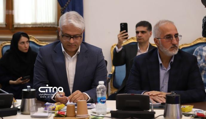 وزیر ارتباطات