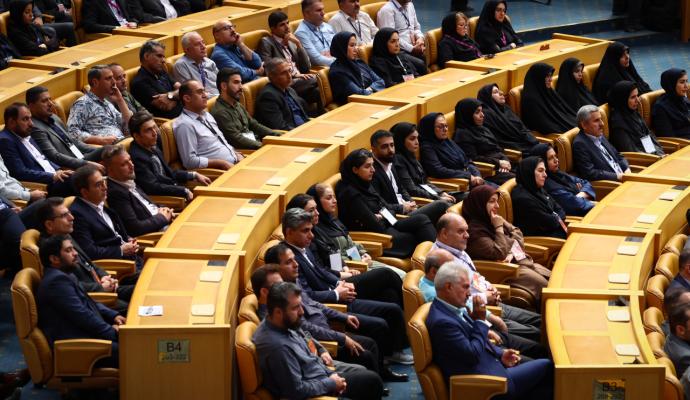 یک ایران متصل