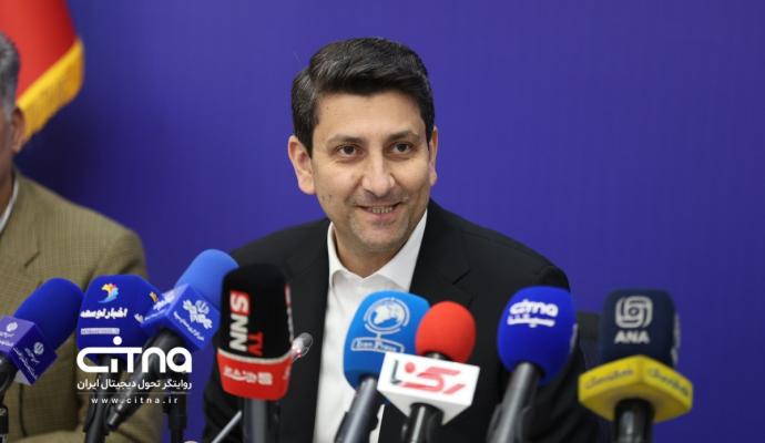 ستار هاشمی
