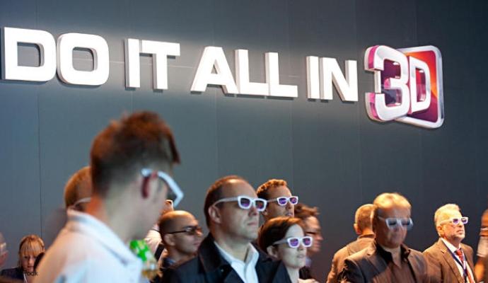 عینک‌ها به چشم 