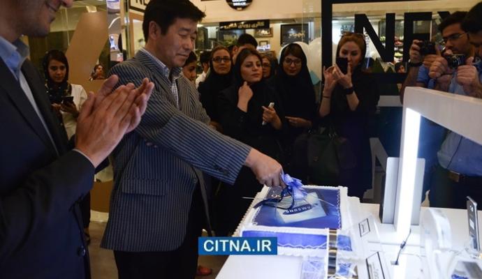 گزارش تصویری/ افتتاح برند شاپ سامسونگ در مجتمع تجاری کوروش