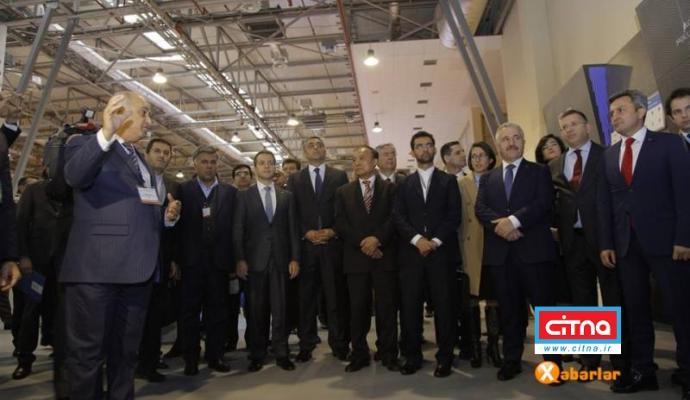 تصاویر حضور وزیر ارتباطات ایران در نمایشگاه باکوتل