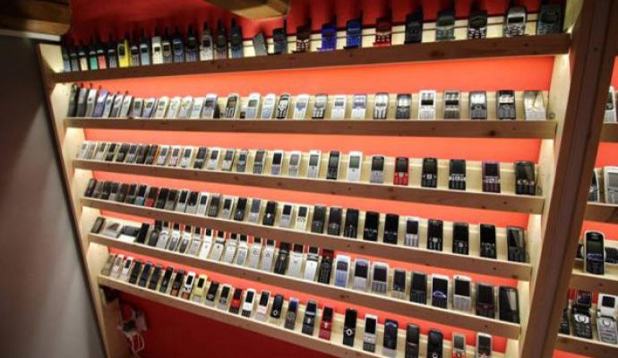 بازدید از موزه موبایل‌های قدیمی! (+تصاویر)