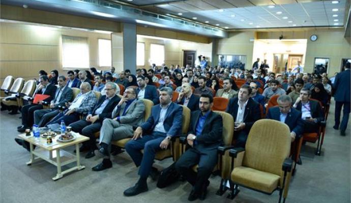 گزارش تصویری همایش شیوه‌ی توزیع محتوا در شبکه‌ی ملی اطلاعات