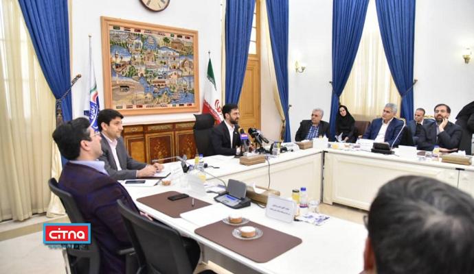 گزارش تصویری سیتنا از مراسم ارایه‌ی برنامه‌ی حمایتى دولت در خصوص ارتقاء سهم بازار براى گوشى همراه هوشمند تولید داخل