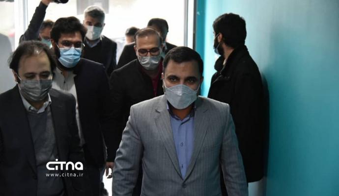 گزارش تصویری سیتنا از بازدید وزیر ارتباطات از پلتفرم کتابخوانی طاقچه