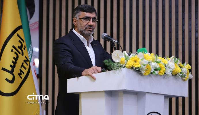مدیرعامل ایرانسل: ۴۱۵ شهر توسط ایرانسل تحت پوشش شبکه فیبرنوری قرار گرفته است/ بیش از ۵۵۰ هزار مشترک تجربه استفاده از نسل پنجم ایرانسل را دارند