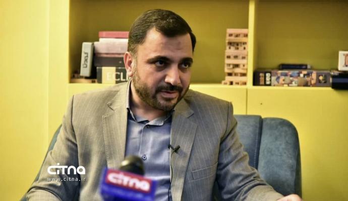 گزارش تصویری سیتنا از بازدید وزیر ارتباطات از پلتفرم کتابخوانی طاقچه